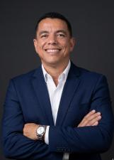 Foto oficial de Rafael Neves no TSE