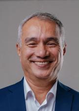 Foto oficial de Minoru Kinpara no TSE