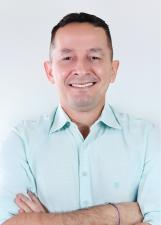 Foto oficial de Adailton Cruz no TSE