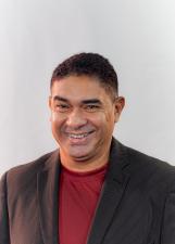 Foto oficial de Beto Figueiredo no TSE