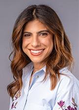 Foto oficial de Camila Jara no TSE