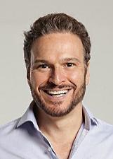 Foto oficial de Fred Costa no TSE
