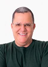 Foto oficial de Adriano do Silveira no TSE