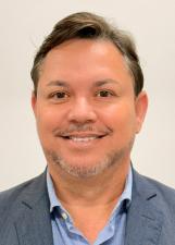 Foto oficial de Rodrigo Fernandes no TSE