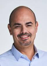 Foto oficial de Mateus Simões no TSE