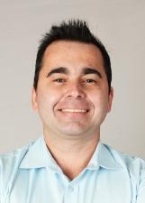 Foto oficial de Guilherme Bueno no TSE