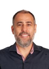 Foto oficial de Leandro Guella no TSE