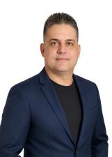 Foto oficial de Andre Martins no TSE