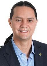 Foto oficial de Weliton Prado no TSE