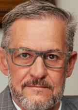 Foto oficial de Doutor Alexandre Salomão no TSE