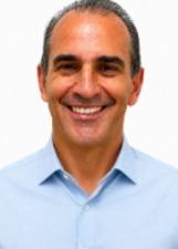 Foto oficial de Francis Cavalcanti no TSE