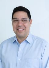 Foto oficial de Altineu Cortes no TSE