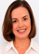 Foto oficial de Claudia Bello no TSE
