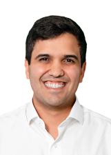 Foto oficial de Renan Ferreirinha no TSE