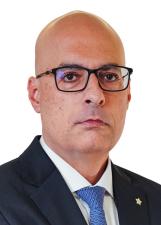Foto oficial de Delegado Felipe Curi no TSE