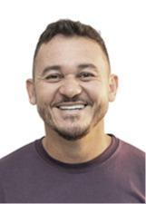 Foto oficial de Nino de Itaboraí no TSE