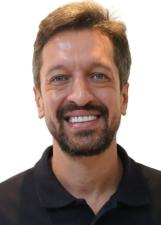 Foto oficial de Gustavo Schmidt no TSE