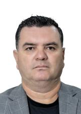 Foto oficial de Carlos Adriano no TSE