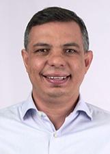 Foto oficial de Thiago Moura no TSE