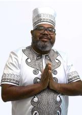 Foto oficial de Pai Ricardo de Oxum no TSE
