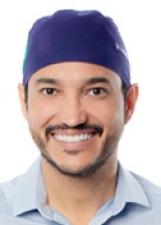 Foto oficial de Dr. Fernando Máximo no TSE