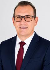 Foto oficial de Farofino no TSE