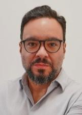 Foto oficial de Luiz Camargo no TSE