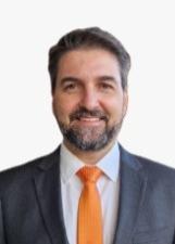 Foto oficial de Cavuto no TSE
