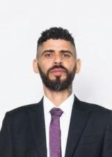 Foto oficial de Jornalista Tiago Santos no TSE