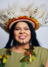 Foto oficial de Sônia Guajajara no TSE