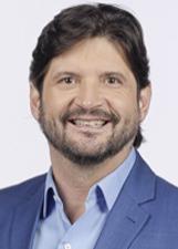 Foto oficial de André do Prado no TSE