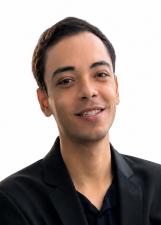 Foto oficial de Henrique Mathias no TSE