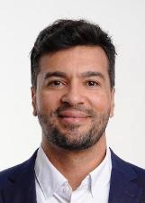 Foto oficial de Robert Paiva no TSE
