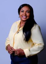 Foto oficial de Leni Reis no TSE