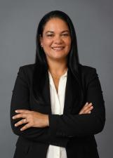 Foto oficial de Débora Duarte no TSE