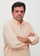 Foto oficial de Adriano Braga no TSE