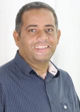 Foto oficial de Tonislei Santacruz no TSE