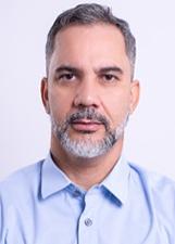 Foto oficial de Nado Guirra no TSE