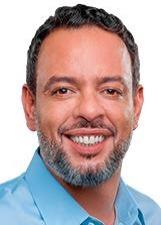 Foto oficial de Lucas Reis no TSE