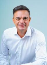 Foto oficial de Fernando Santana no TSE