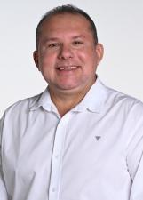 Foto oficial de Denis Gomes no TSE