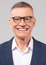 Foto oficial de Fabiano Contarato no TSE