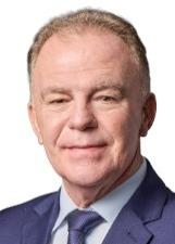Foto oficial de Renato Casagrande no TSE