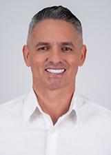Foto oficial de Tenente Cesar Salustiano no TSE