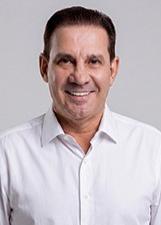Foto oficial de Vanderlan Cardoso no TSE